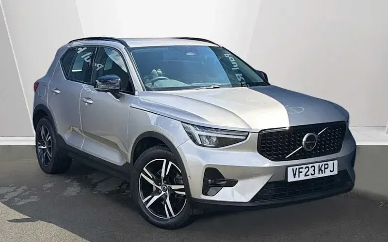 Usado Volvo XC40 Plus 163 CV (119 kW) 2026 SUV