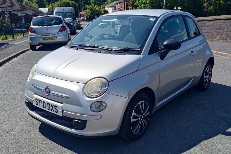 Used Fiat 500 Pop 69 HP (50 kW) 2010 Silver Hatchback