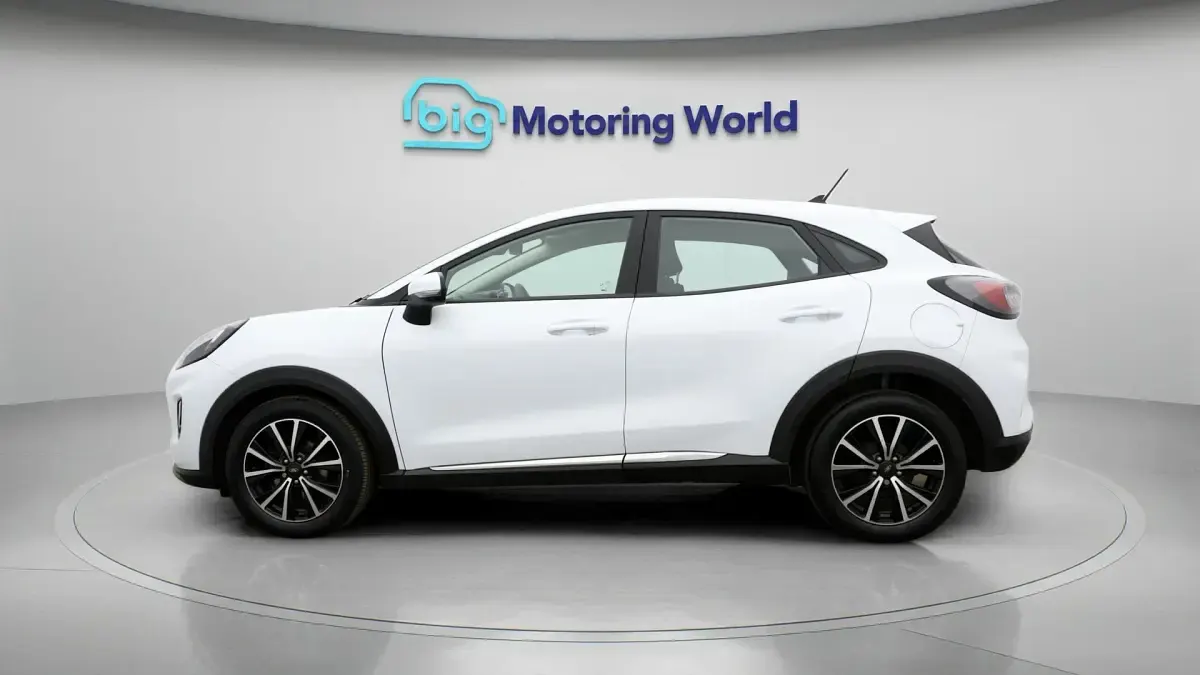 Used Ford Puma Titanium 125 HP (91 kW) 2023 White SUV