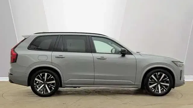 Usado Volvo XC90 Plus 247 HP (181 kW) 2026 SUV