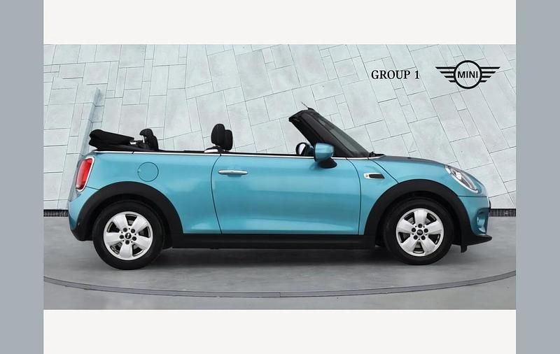 Used Mini Cooper Cabriolet Classic 136 HP (100 kW) 2019 Caribbean aqua Cabriolet