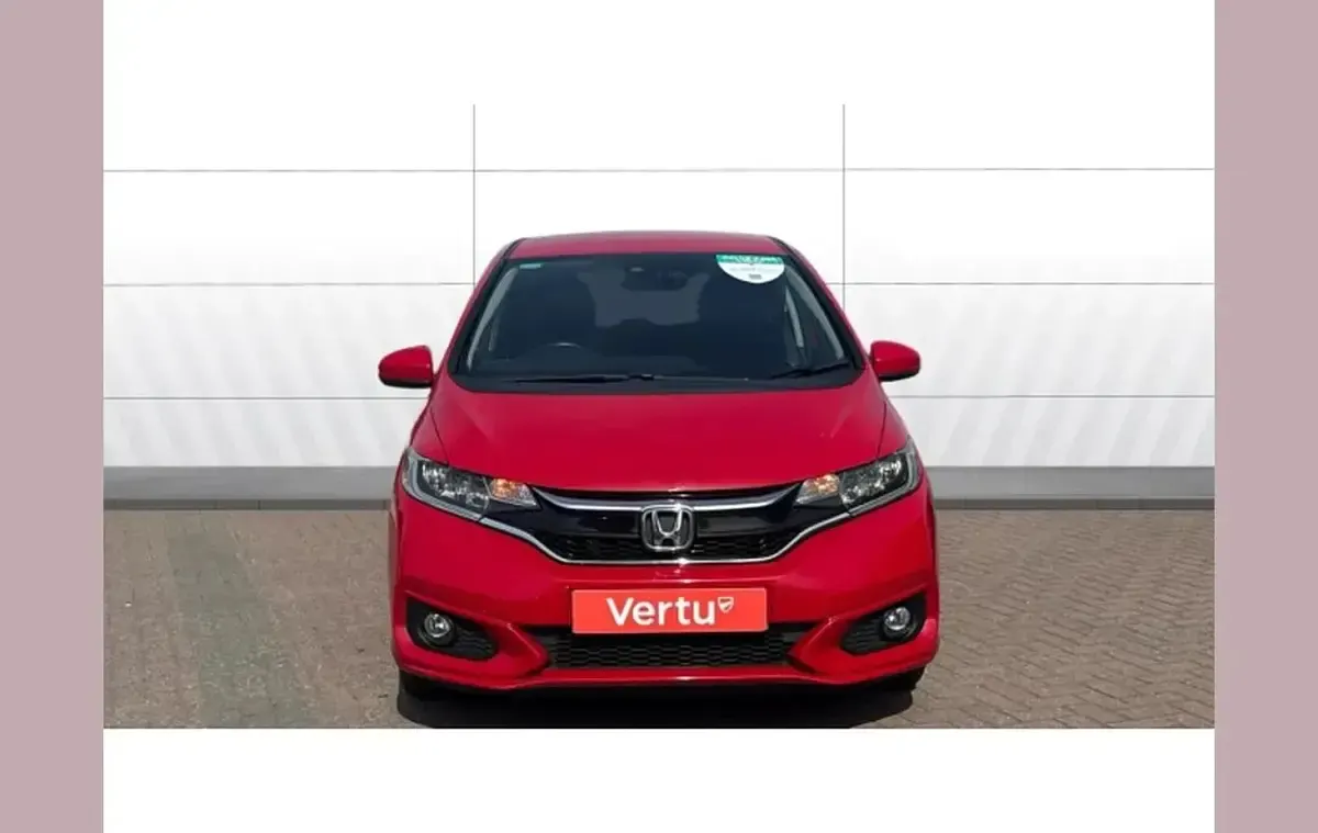 Used Honda Jazz EX 102 HP (75 kW) 2018 Red Hatchback