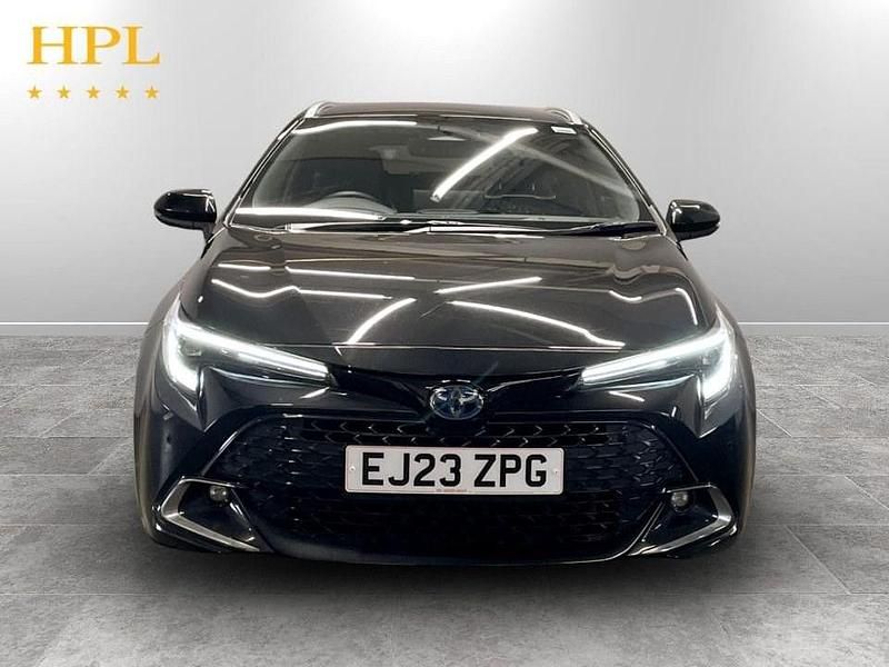 Used Toyota Corolla 196 HP (144 kW) 2023 Black Estate