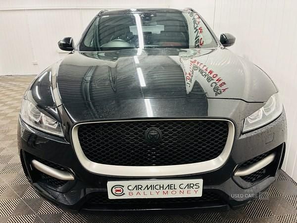 Used Jaguar F-Pace R-Sport 240 HP (176 kW) 2017 Black SUV