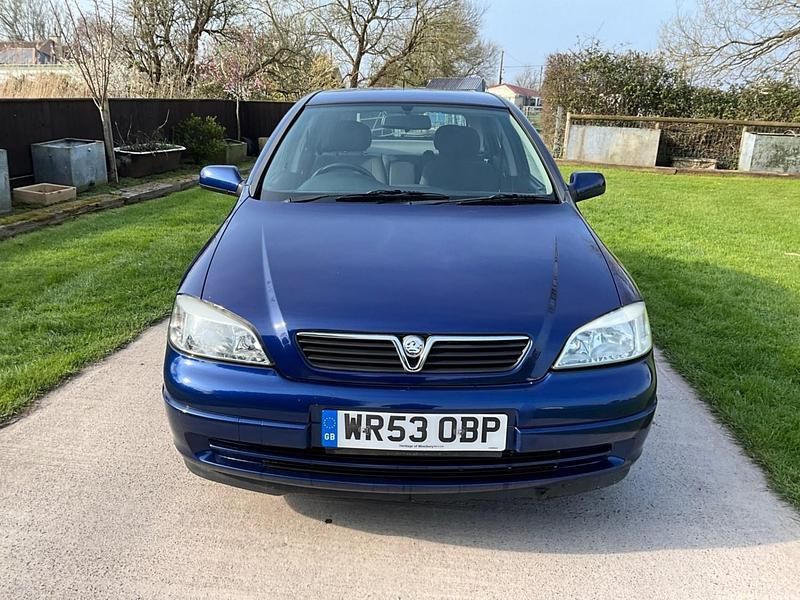 Used Vauxhall Astra Active 2003 Blue Hatchback