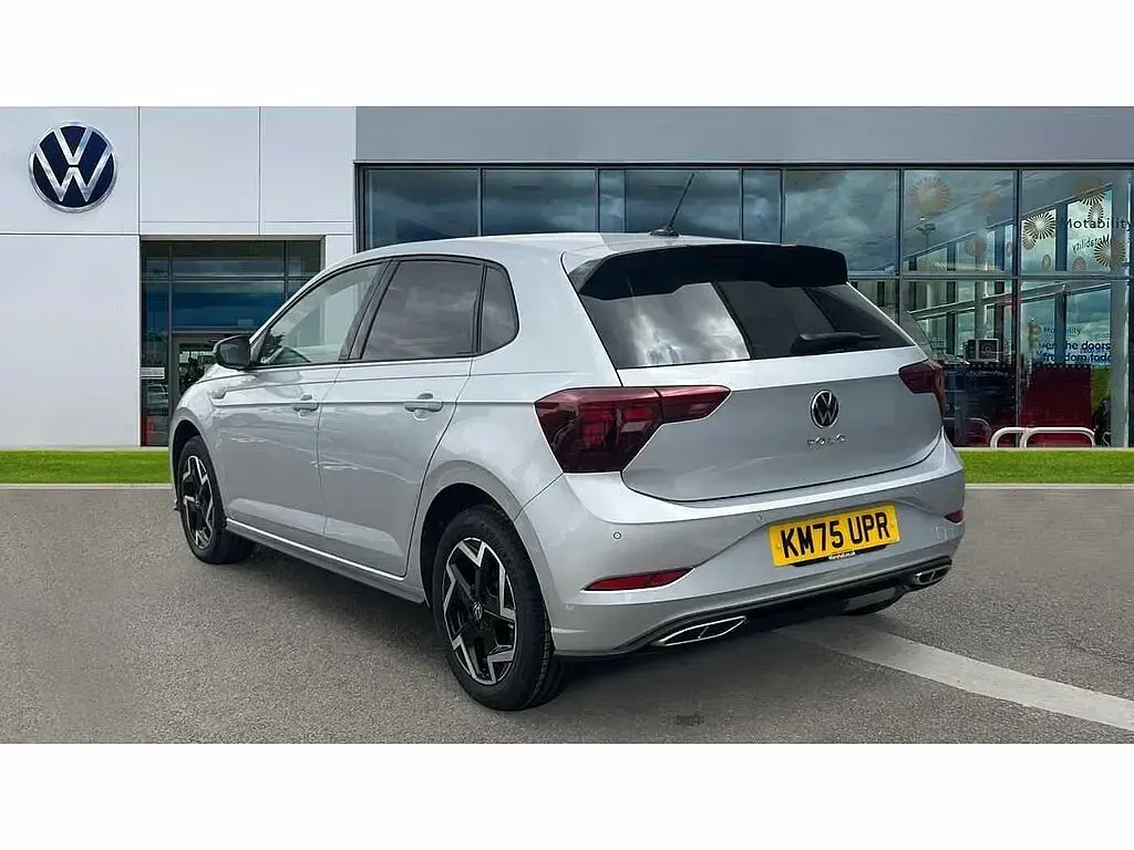 Used VW Polo R-line 115 HP (84 kW) 2025 Silver Hatchback