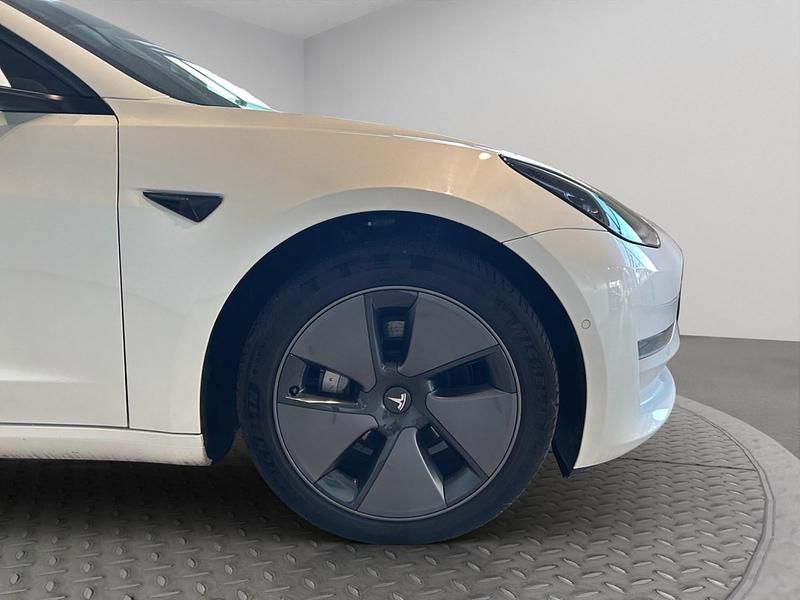 Used Tesla Model 3 77 kW (106 HP) 2020 White Sedan