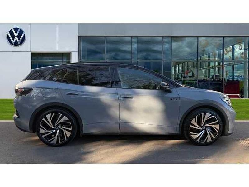 Begagnad VW ID.4 GTX 219 kW (299 HK) 2023 Grå SUV
