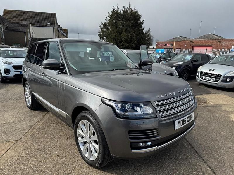 Grey Used 2015 Land Rover Range Rover Vogue SUV | £15,995 (Good price) - Image 1/4
