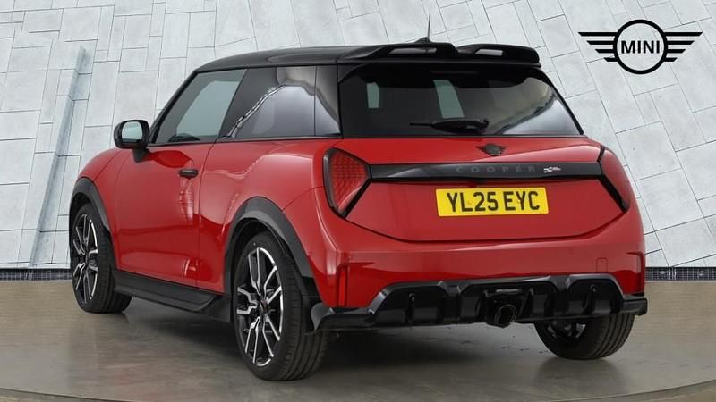 Used Mini John Cooper Works Hatch 228 HP (167 kW) 2025 Red Hatchback