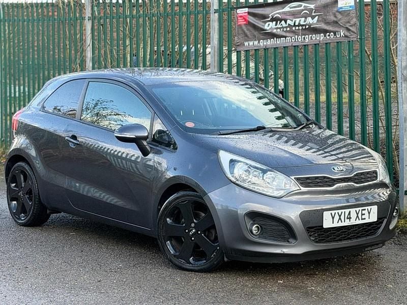 Used Kia Rio 89 HP (65 kW) 2014 Grey Hatchback