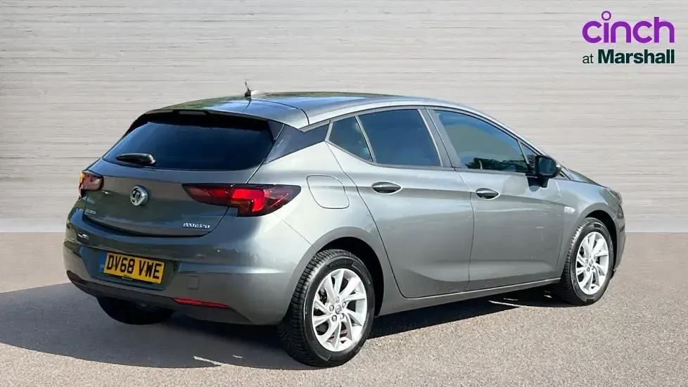 Used Vauxhall Astra 110 HP (80 kW) 2018 Grey