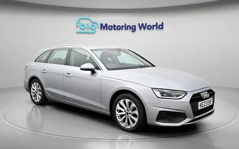 Used Audi A4 150 HP (110 kW) 2023 Silver Estate