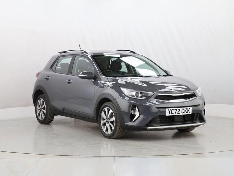 Used Kia Stonic 100 HP (73 kW) 2023 Grey SUV