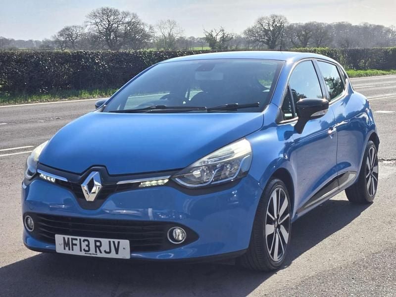 Used Renault Clio IV Dynamique 90 HP (66 kW) 2013 Blue Hatchback