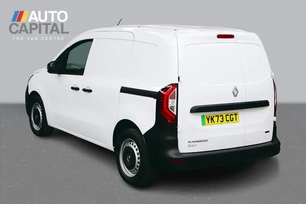 Used Renault Kangoo 88 kW (120 HP) 2023 White MPV