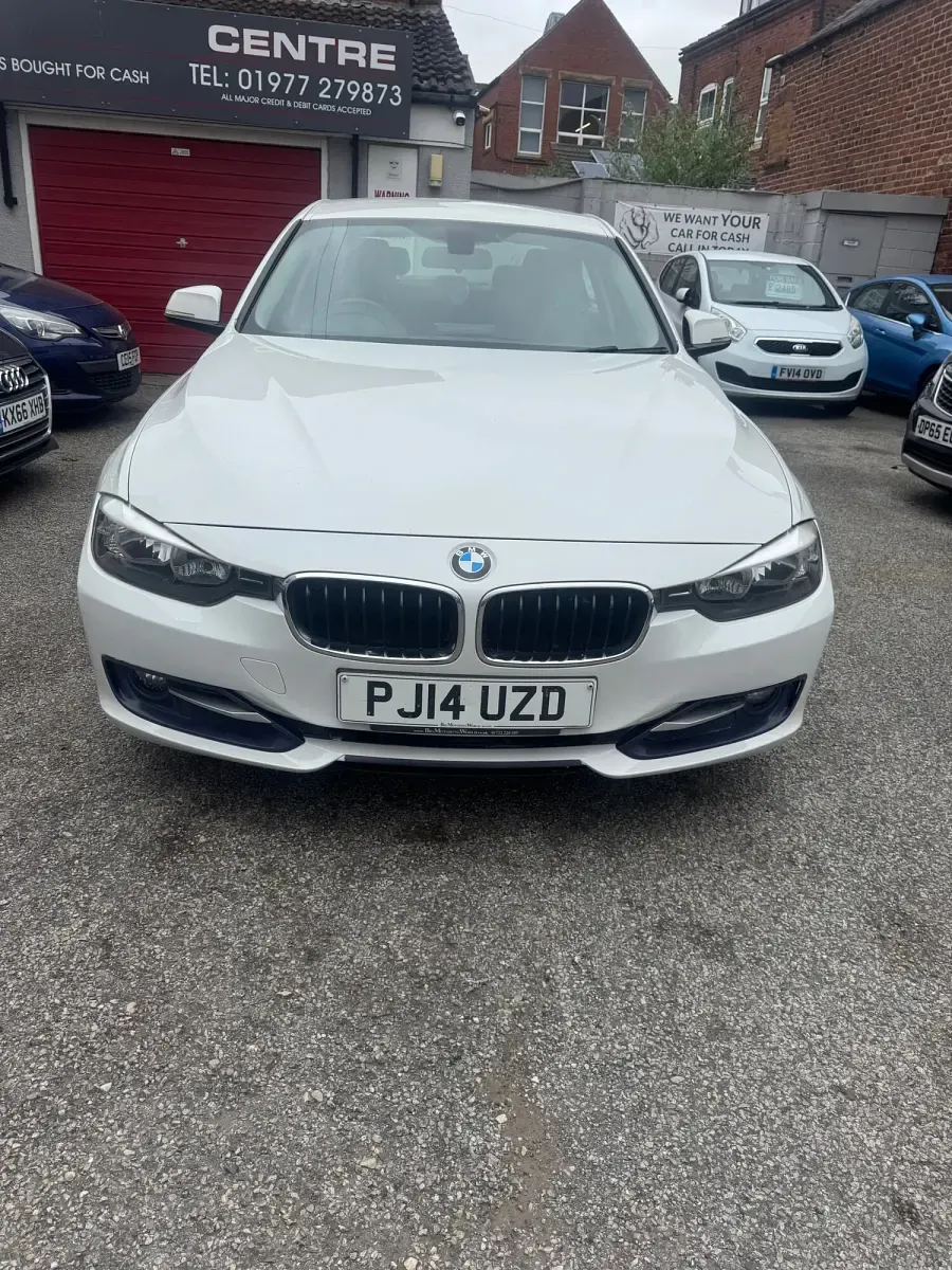 Used BMW 320 Sport Line 2014 White Sedan