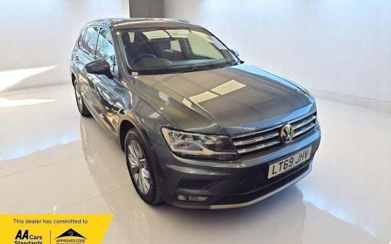 Used 2021 VW Tiguan Allspace Match SUV | £19,500 (Good price) - Image 1/4