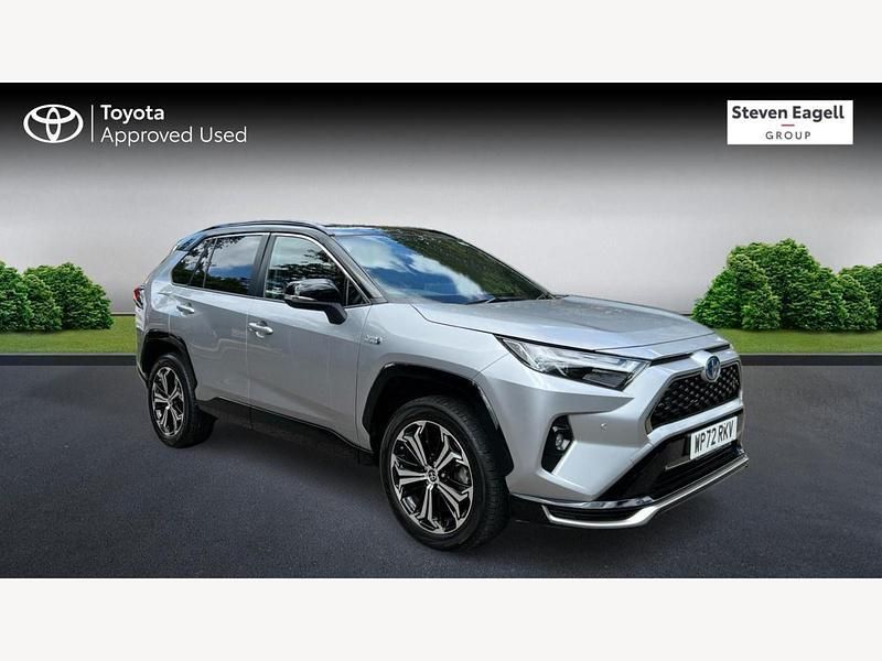 Silver Used 2022 Toyota RAV4 Hybrid SUV | £31,917 (A bit pricey) - Image 1/3