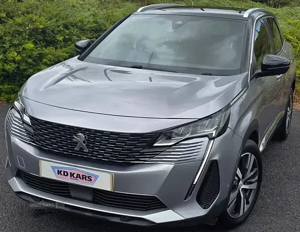 Used Peugeot 3008 Allure+ 129 HP (94 kW) 2023 Grey SUV