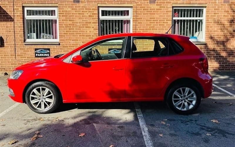 Used VW Polo SE 60 HP (44 kW) 2015 Hatchback