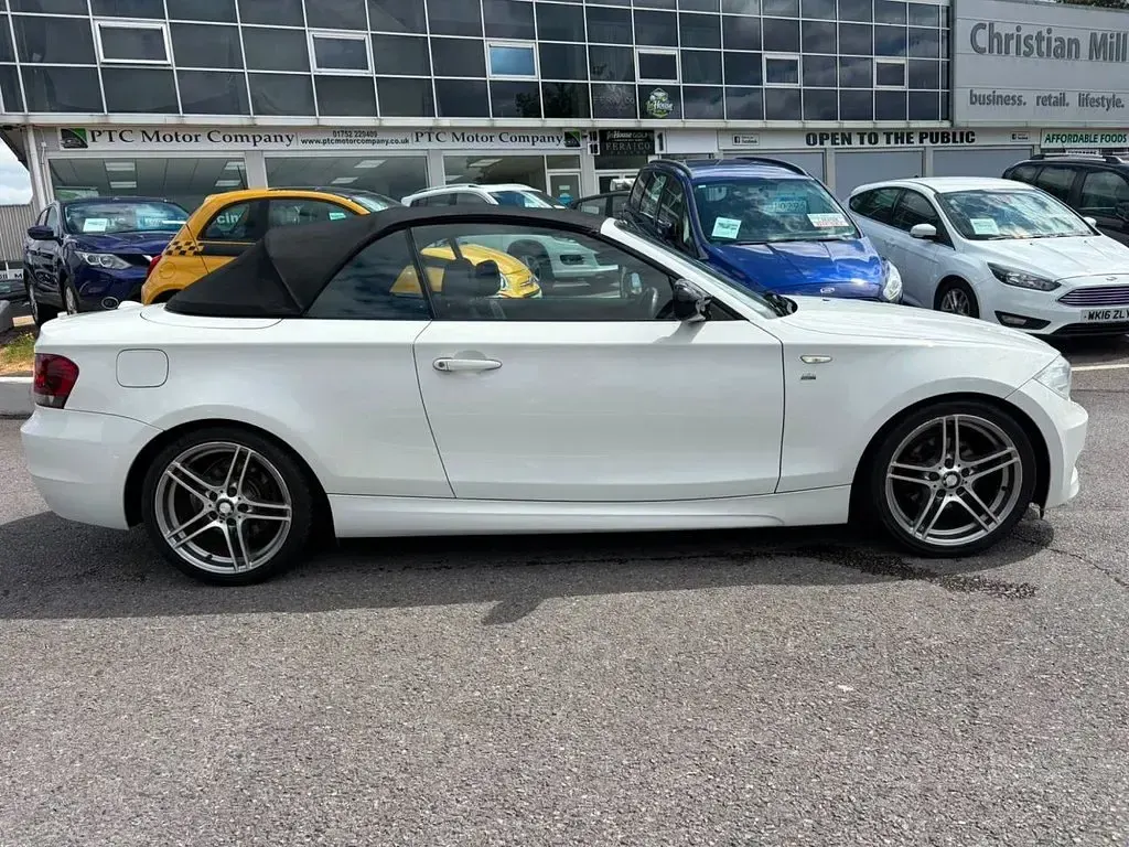 Used BMW 118 Cabriolet Sport Line 143 HP (105 kW) 2013 White Cabriolet