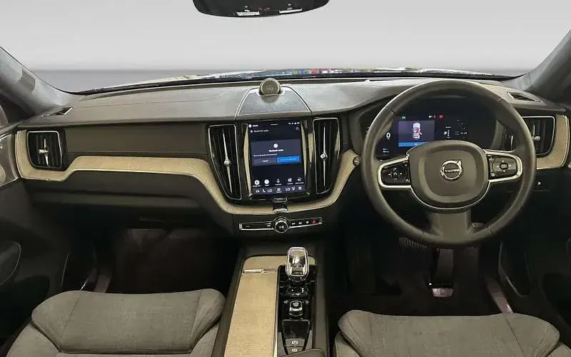 Used Volvo XC60 Ultimate 455 HP (334 kW) 2023 SUV