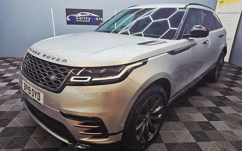 Used Land Rover Range Rover Velar SE Dynamic 179 HP (131 kW) 2020 SUV