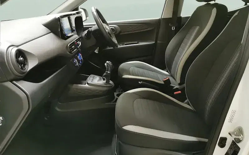 Gebraucht Hyundai i10 SE 84 PS (61 kW) 2023 Kleinwagen