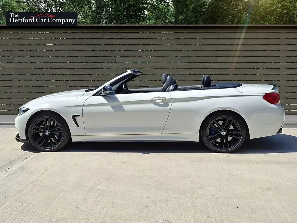Used BMW 430 Cabriolet M Sport 258 HP (189 kW) 2019 White Cabriolet