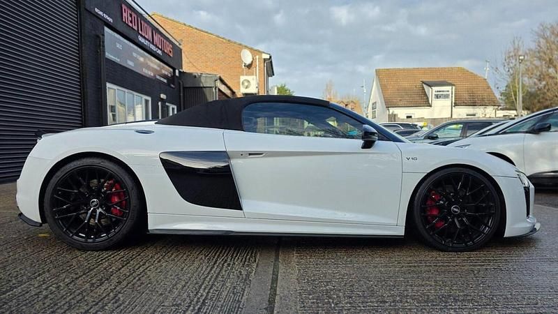 Used Audi R8 Coupé Sport 2017 White Coupe