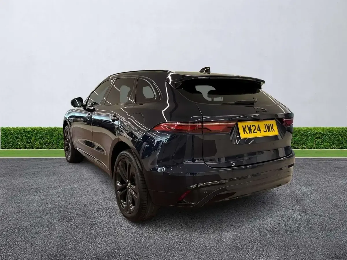 Second-hand Jaguar F-Pace R-Dynamic 404 CP (297 kW) 2024 Albastru SUV