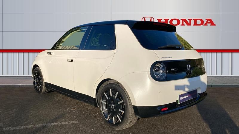 Used Honda e Advance 113 kW (154 HP) 2021 White Hatchback