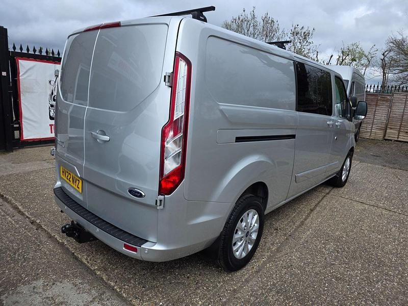 Used Ford Transit Custom Limited 130 HP (95 kW) 2022 Silver Van