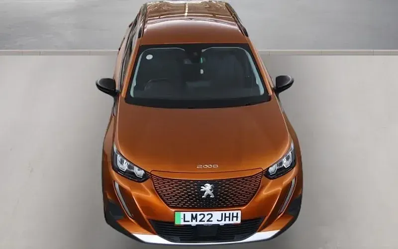 Used Peugeot e-2008 Allure Premium 100 kW (136 HP) 2022 Orange SUV