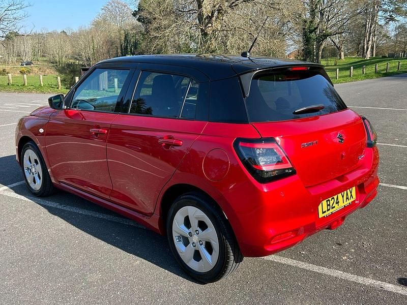 Used Suzuki Swift 82 HP (60 kW) 2024 Red Hatchback
