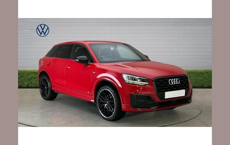 Usado Audi Q2 Black Edition 150 CV (110 kW) 2020 SUV