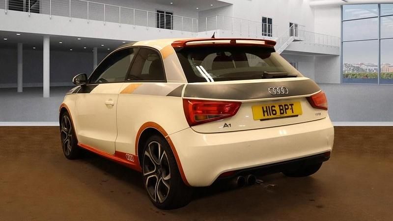 Used Audi A1 Competition 122 HP (89 kW) 2012 White Hatchback