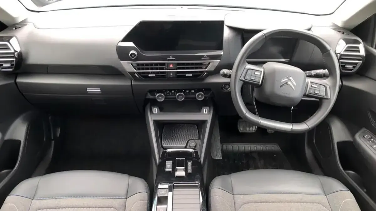 Used Citroën e-C4 98 kW (134 HP) 2023 Blue Hatchback