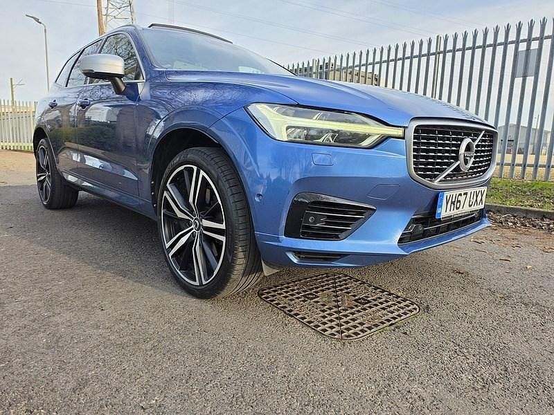 Used Volvo XC60 R-Design Pro 407 HP (299 kW) 2017 Blue SUV