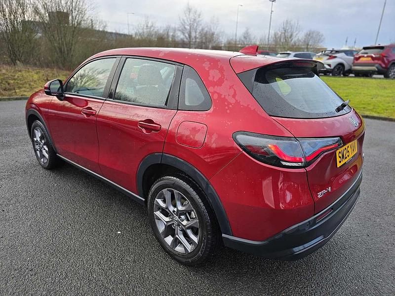 Used Honda ZR-V Elegance 184 HP (135 kW) 2025 Radiant red SUV