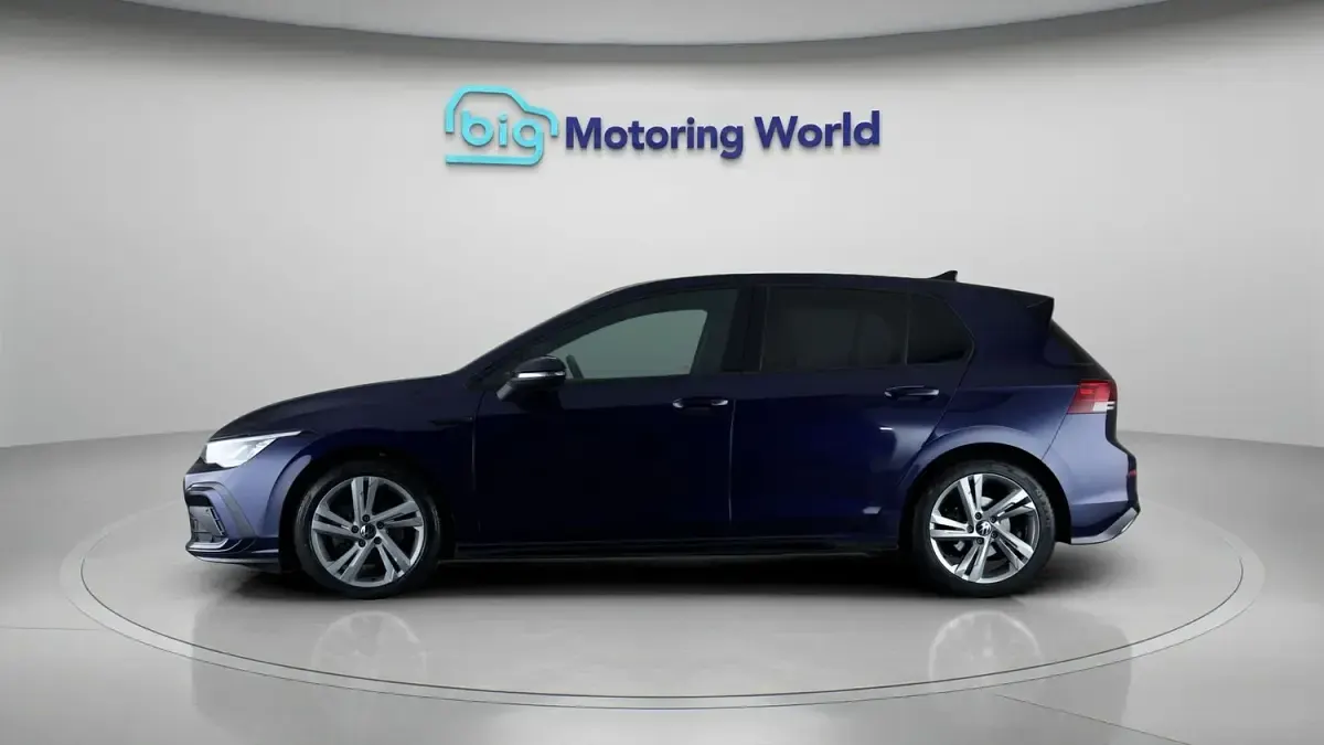 Used VW Golf VIII R-line 2024 Blue Hatchback