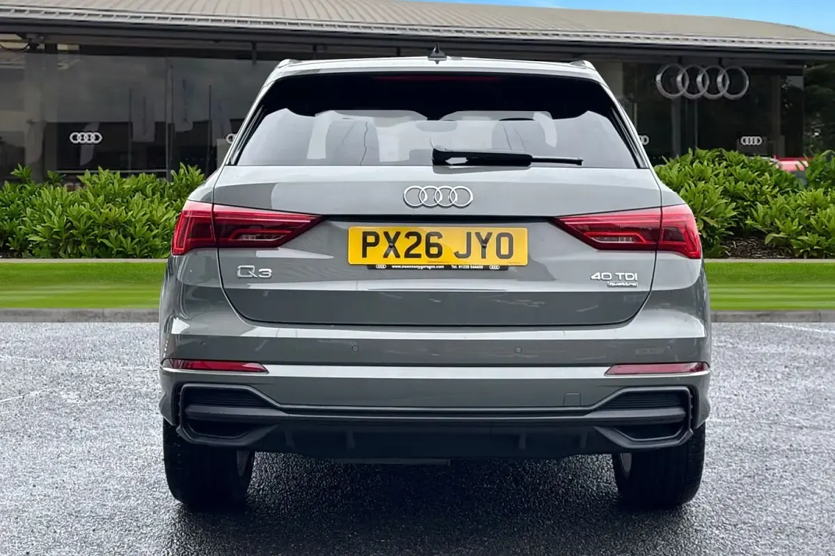 Used Audi Q3 S-Line 193 HP (141 kW) 2026 Grey SUV