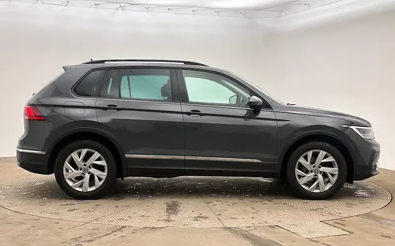 Used VW Tiguan Life 150 HP (110 kW) 2023 SUV