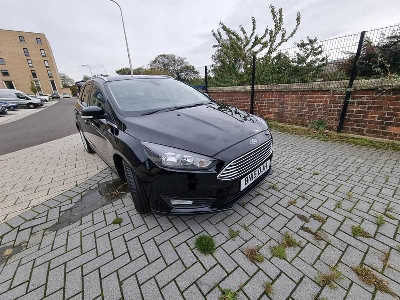 Used Ford Focus Zetec 2016 Black Estate