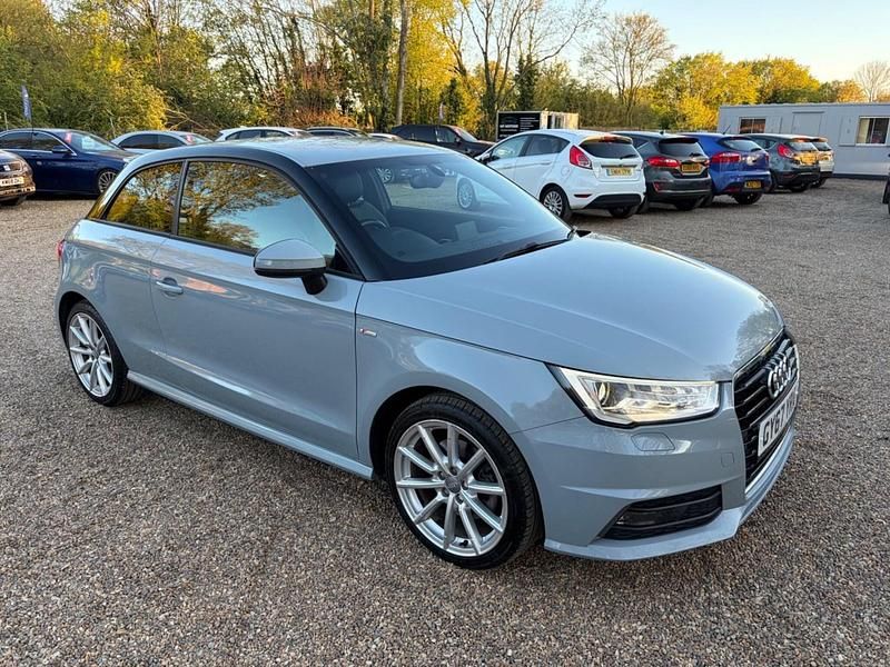 Usado Audi A1 S-Line 2018 Cinzento Citadino