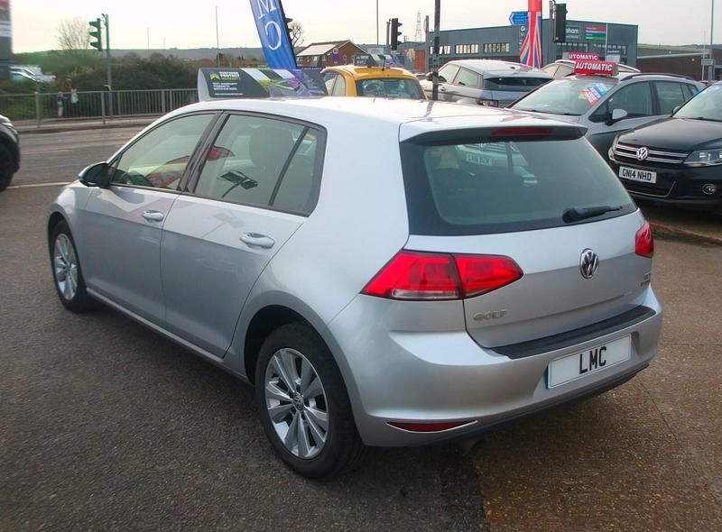 Used VW Golf VII SE 105 HP (77 kW) 2013 Silver Hatchback