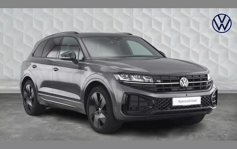 Grey Used 2025 VW Touareg Black Edition SUV | £60,000 - Image 1/4