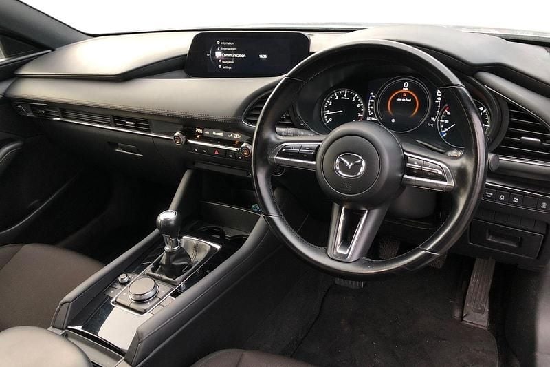 Used Mazda 3 122 HP (89 kW) 2021 Silver Hatchback