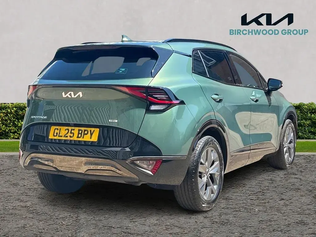 Used Kia Sportage 136 HP (100 kW) 2025 Green SUV